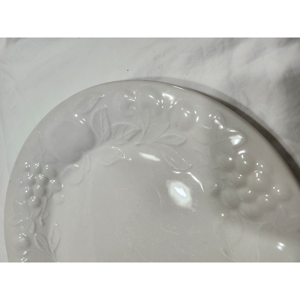 Vintage‎ Gibson  Fruit Dinner Plates Set Of 2  White - Picture 3 of 11